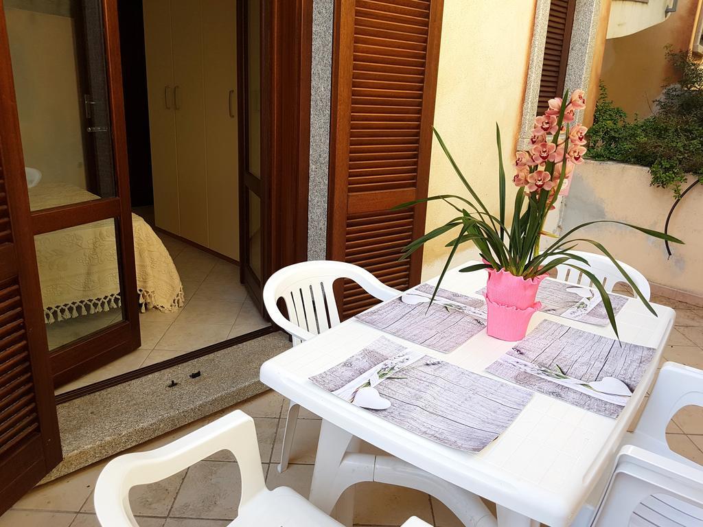 Trinità dʼAgultu Residence Pala Stiddata With Panoramic Swimming Pool المظهر الخارجي الصورة