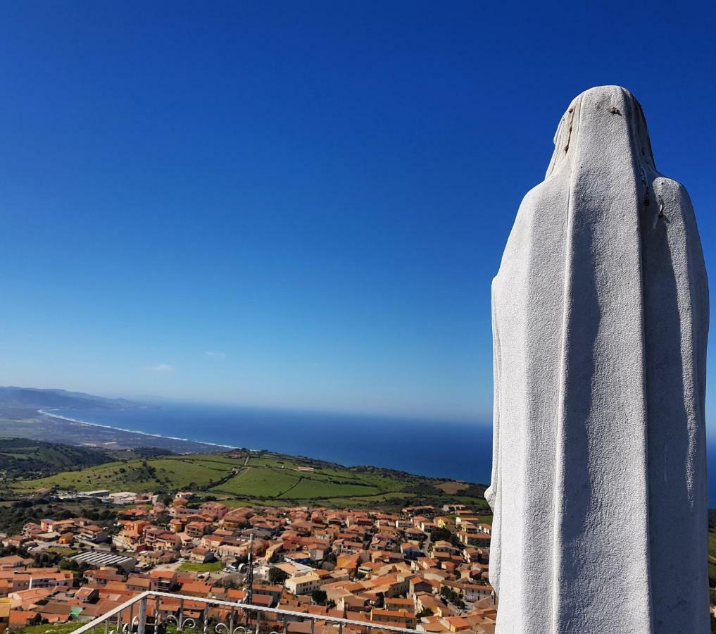 Trinità dʼAgultu Residence Pala Stiddata With Panoramic Swimming Pool المظهر الخارجي الصورة