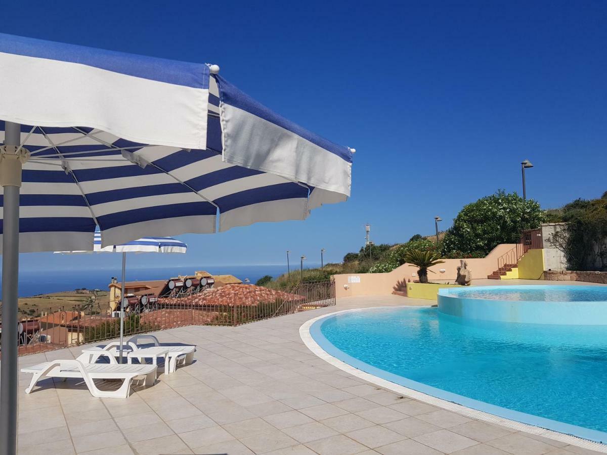 Trinità dʼAgultu Residence Pala Stiddata With Panoramic Swimming Pool المظهر الخارجي الصورة