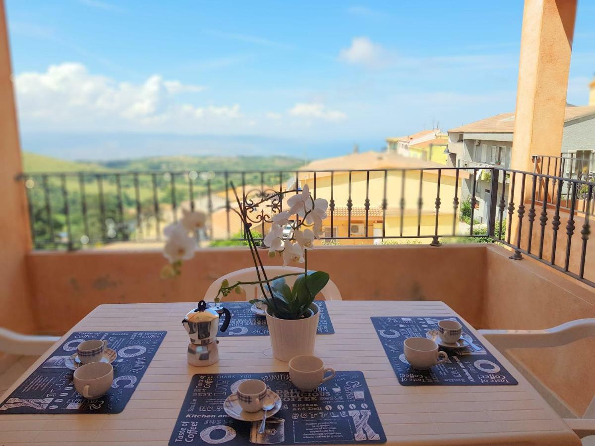 Trinità dʼAgultu Residence Pala Stiddata With Panoramic Swimming Pool المظهر الخارجي الصورة
