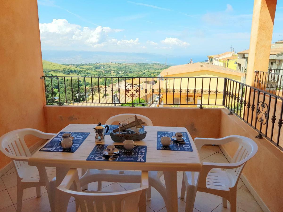 Trinità dʼAgultu Residence Pala Stiddata With Panoramic Swimming Pool المظهر الخارجي الصورة